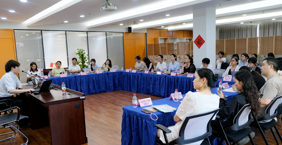 上海徐汇区和谐劳动关系调解中心主任张迎老师受邀为闵行区浦锦街道开展企业规章制度与“三调”实务培训